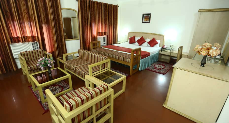Pagoda hotel & Restaurant, Sri Ganganagar 4